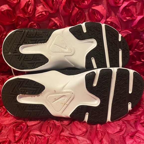 Nike Legend Essential Women's - Picture 7 of 10